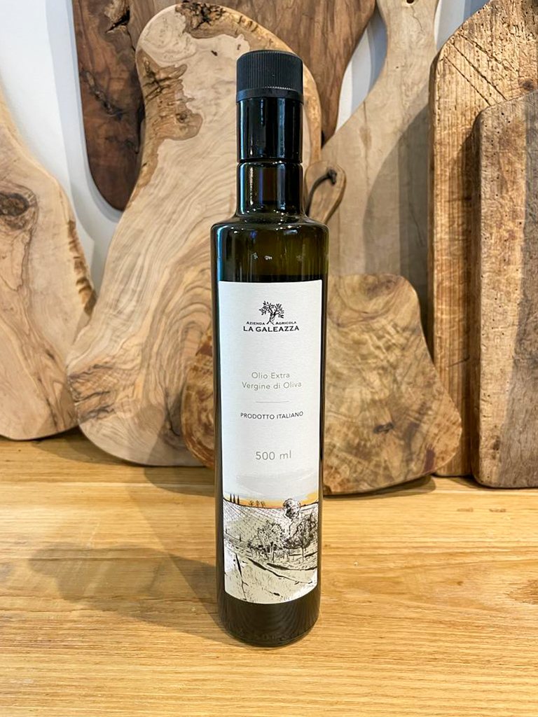 Bottiglia da 500 ml di olio extravergine di oliva biologico de La Galeazza, prodotto sui colli bolognesi